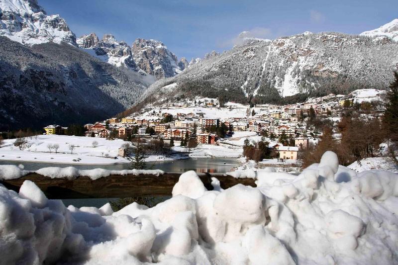 Hotel Olympia Molveno Kültér fotó